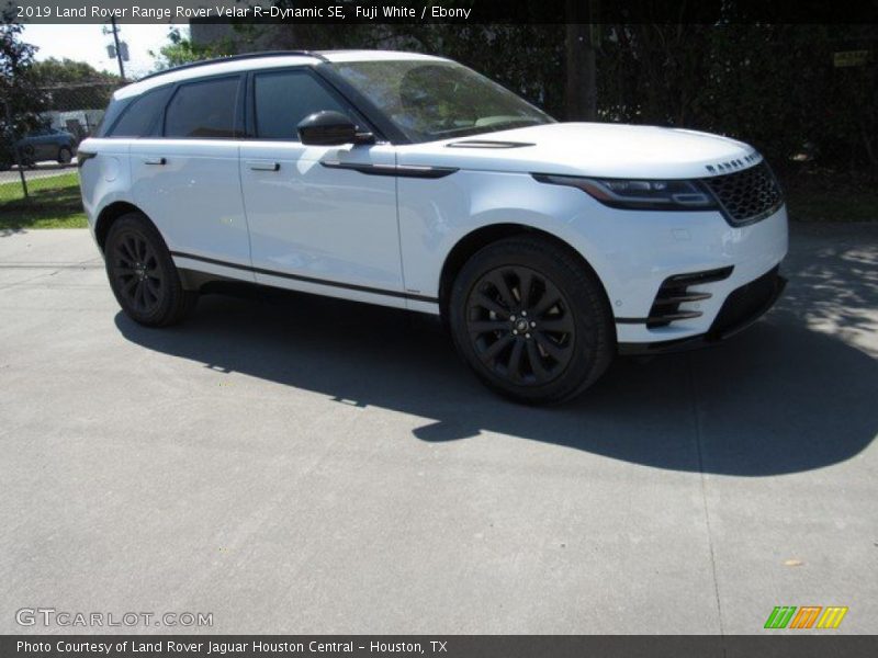 Fuji White / Ebony 2019 Land Rover Range Rover Velar R-Dynamic SE
