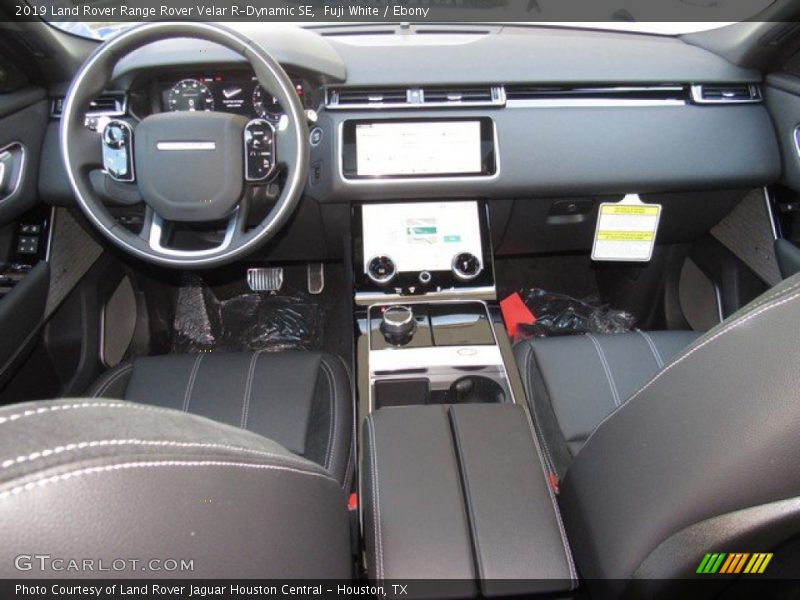 Fuji White / Ebony 2019 Land Rover Range Rover Velar R-Dynamic SE