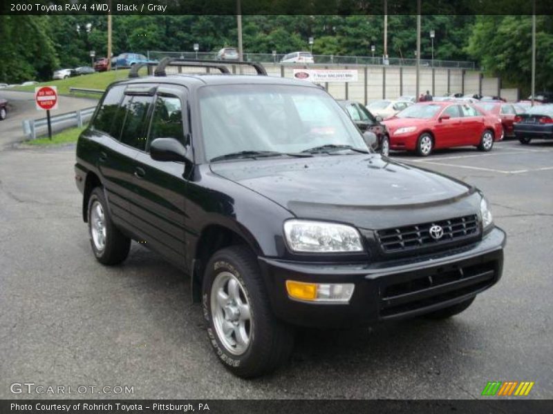 Black / Gray 2000 Toyota RAV4 4WD