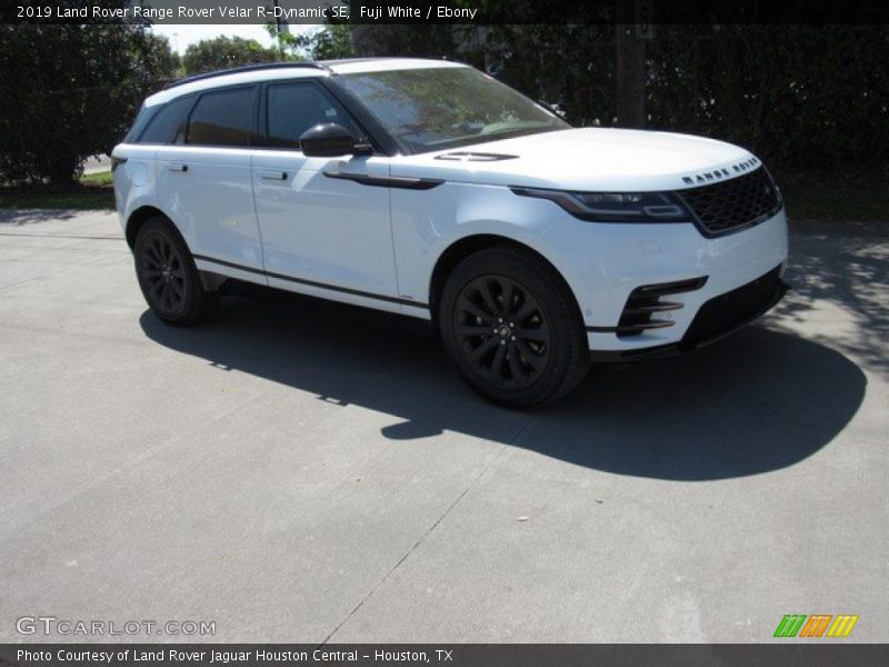 Fuji White / Ebony 2019 Land Rover Range Rover Velar R-Dynamic SE