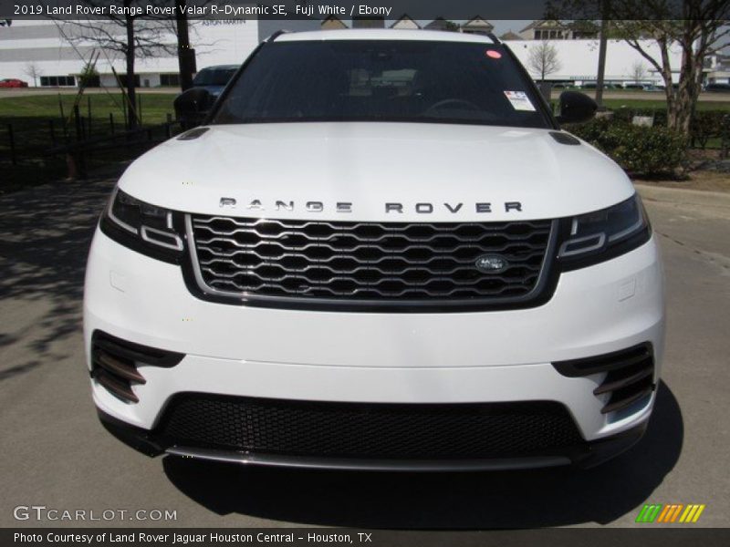 Fuji White / Ebony 2019 Land Rover Range Rover Velar R-Dynamic SE