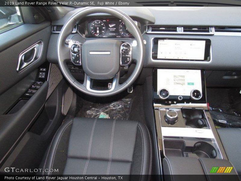 Fuji White / Ebony 2019 Land Rover Range Rover Velar R-Dynamic SE