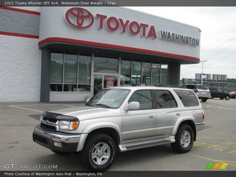 Millennium Silver Metallic / Gray 2001 Toyota 4Runner SR5 4x4