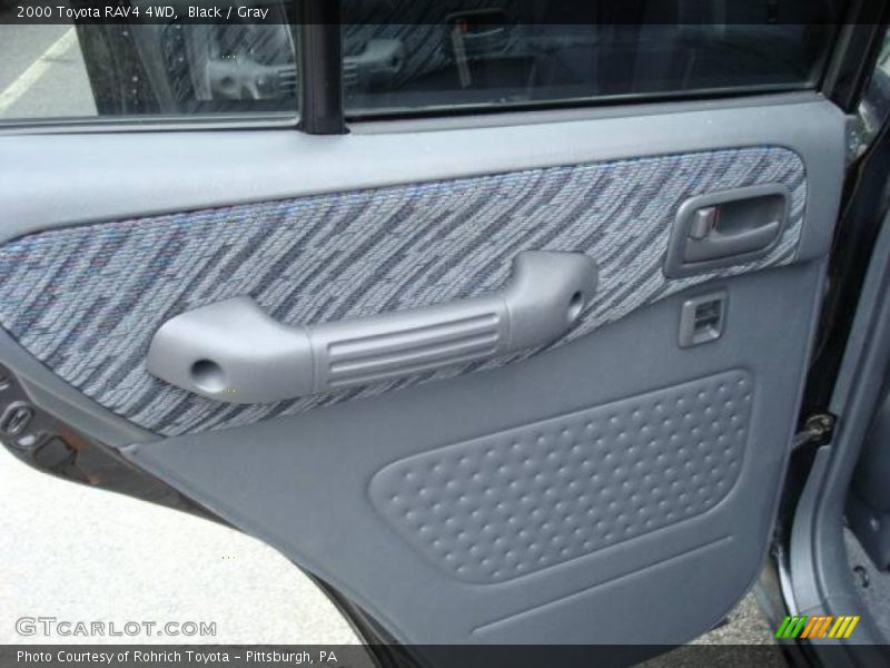 Black / Gray 2000 Toyota RAV4 4WD