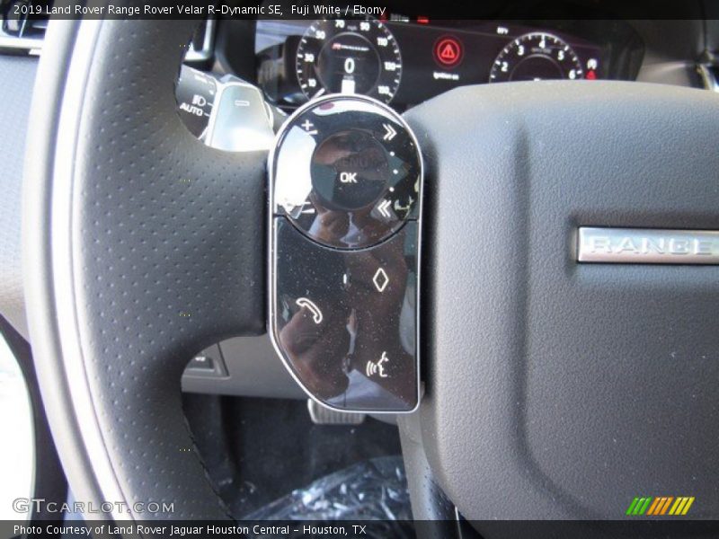 Fuji White / Ebony 2019 Land Rover Range Rover Velar R-Dynamic SE