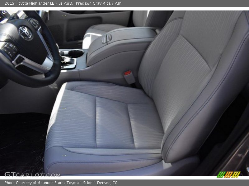 Predawn Gray Mica / Ash 2019 Toyota Highlander LE Plus AWD