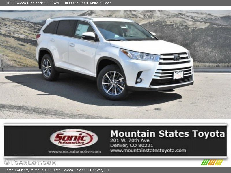 Blizzard Pearl White / Black 2019 Toyota Highlander XLE AWD