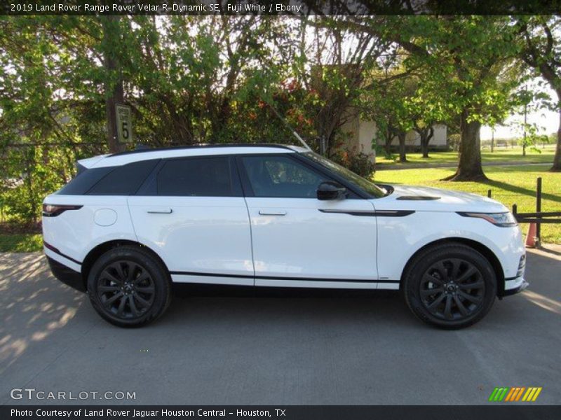 Fuji White / Ebony 2019 Land Rover Range Rover Velar R-Dynamic SE