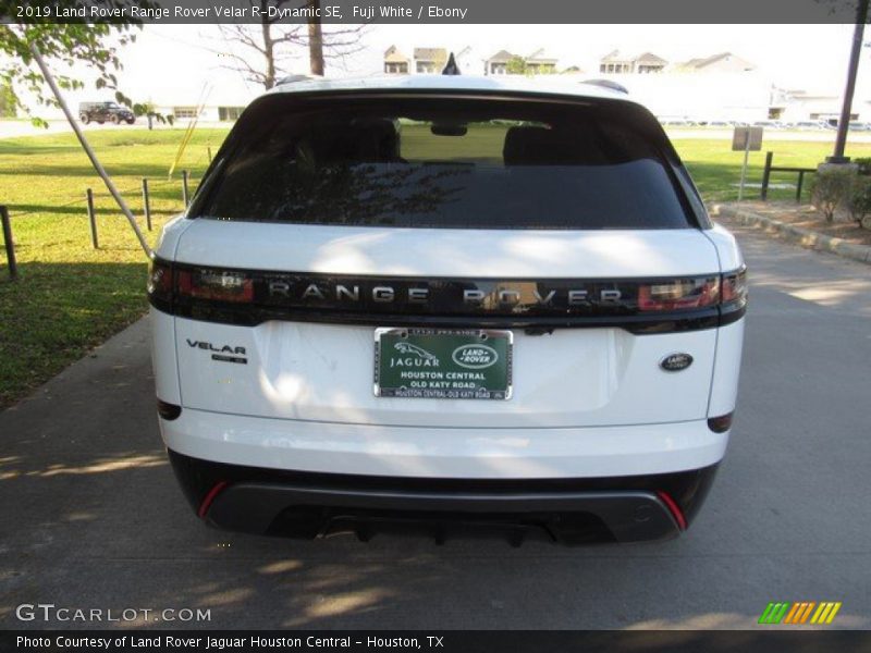 Fuji White / Ebony 2019 Land Rover Range Rover Velar R-Dynamic SE