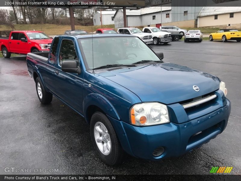 Electric Blue Metallic / Gray 2004 Nissan Frontier XE King Cab