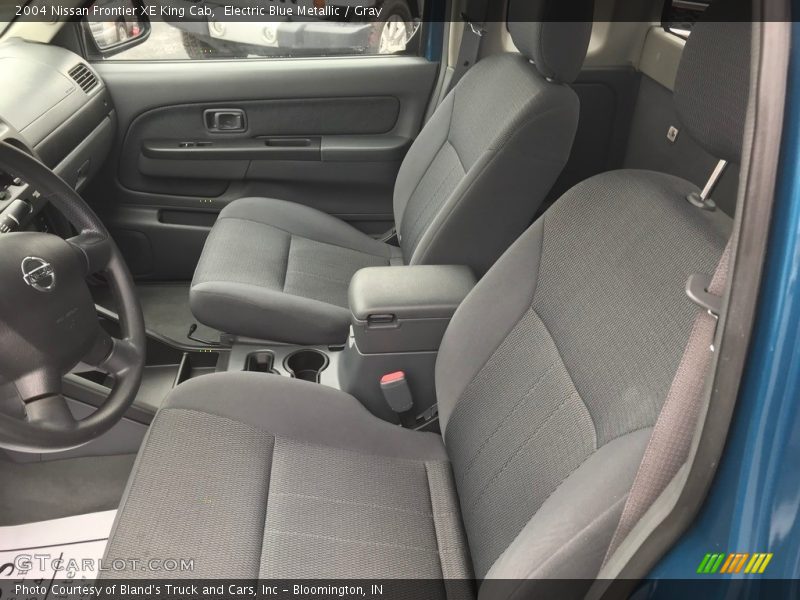 Electric Blue Metallic / Gray 2004 Nissan Frontier XE King Cab