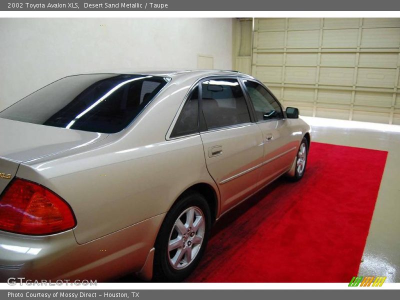 Desert Sand Metallic / Taupe 2002 Toyota Avalon XLS