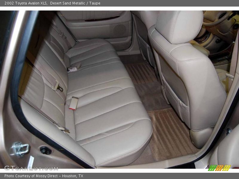 Desert Sand Metallic / Taupe 2002 Toyota Avalon XLS