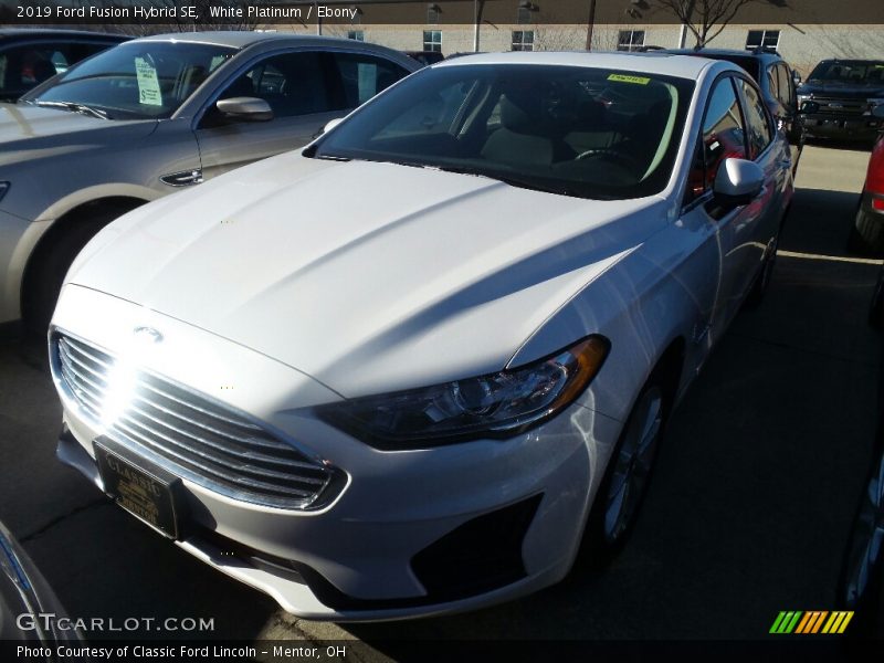 White Platinum / Ebony 2019 Ford Fusion Hybrid SE