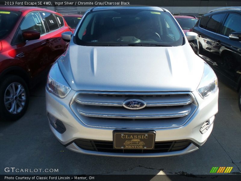 Ingot Silver / Chromite Gray/Charcoal Black 2019 Ford Escape SE 4WD