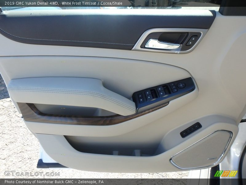 White Frost Tintcoat / Cocoa/Shale 2019 GMC Yukon Denali 4WD