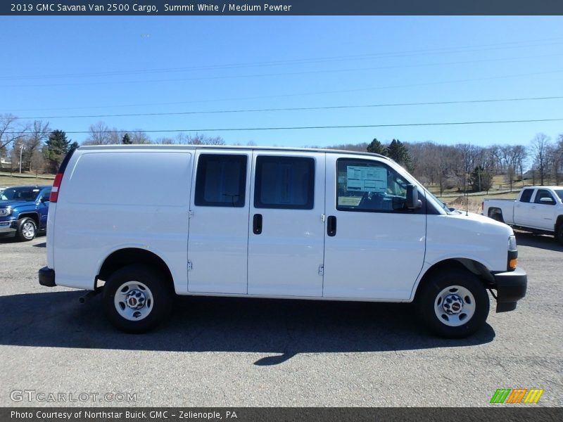 Summit White / Medium Pewter 2019 GMC Savana Van 2500 Cargo