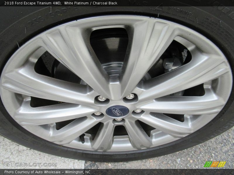 White Platinum / Charcoal Black 2018 Ford Escape Titanium 4WD