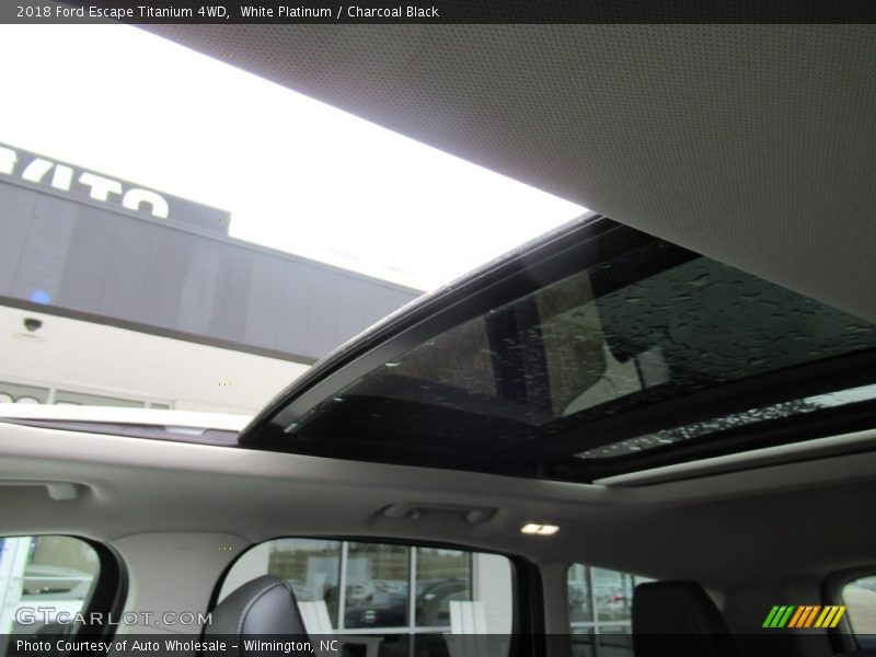 White Platinum / Charcoal Black 2018 Ford Escape Titanium 4WD