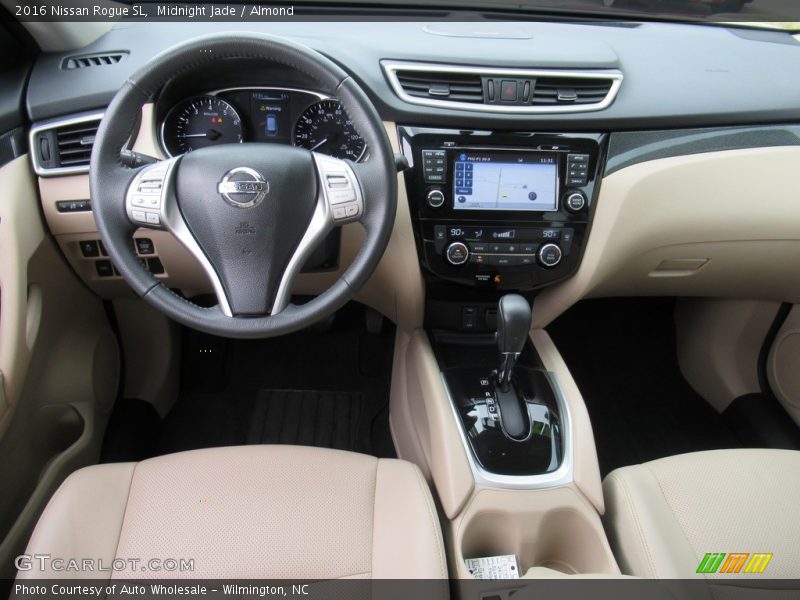 Midnight Jade / Almond 2016 Nissan Rogue SL