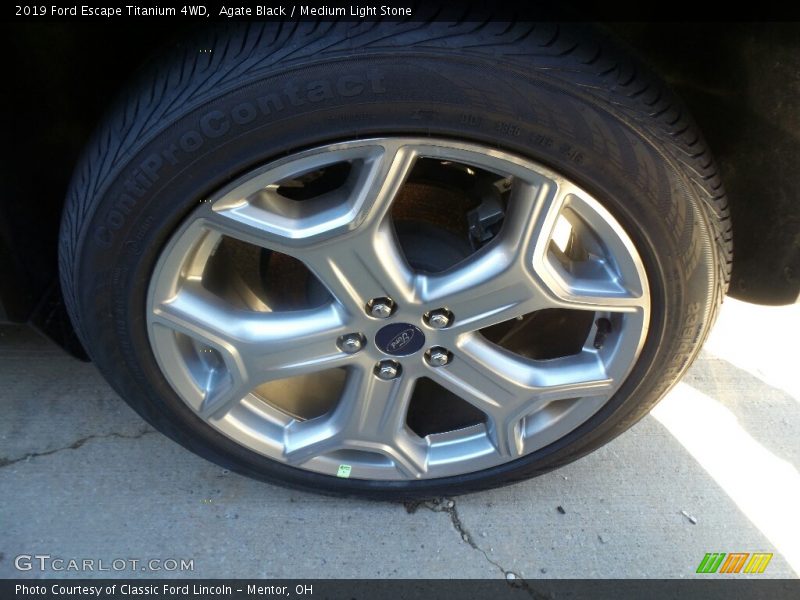 Agate Black / Medium Light Stone 2019 Ford Escape Titanium 4WD
