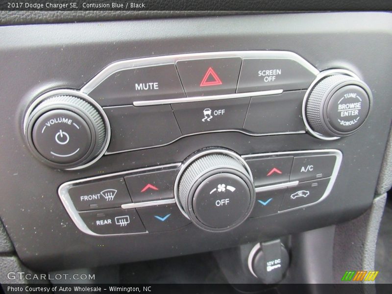 Contusion Blue / Black 2017 Dodge Charger SE