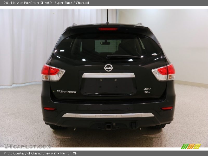 Super Black / Charcoal 2014 Nissan Pathfinder SL AWD