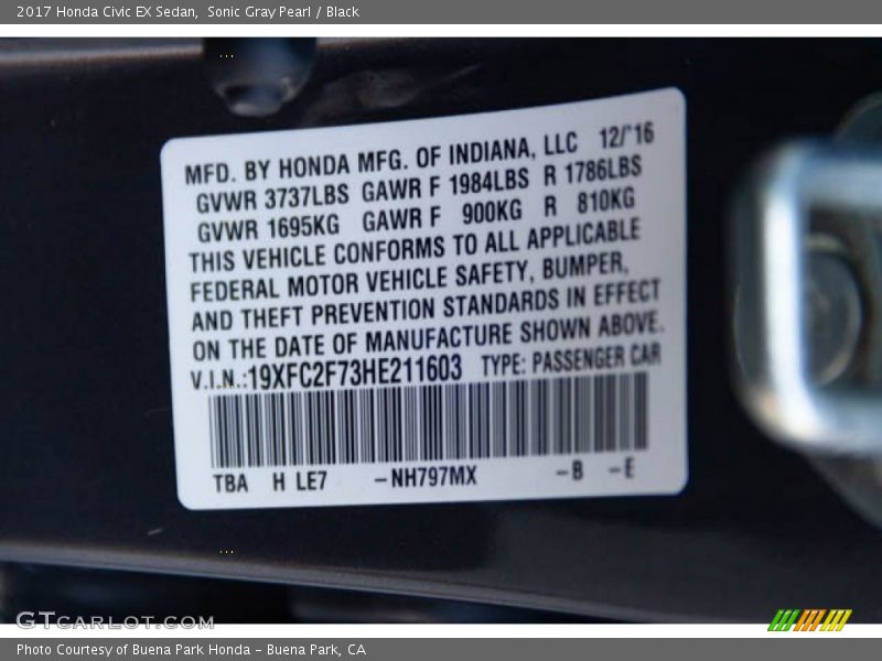 Sonic Gray Pearl / Black 2017 Honda Civic EX Sedan