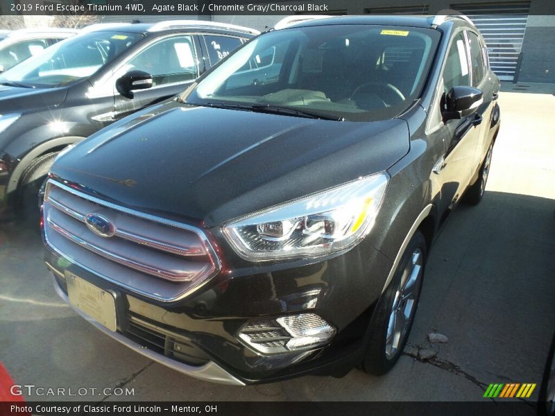 Agate Black / Chromite Gray/Charcoal Black 2019 Ford Escape Titanium 4WD