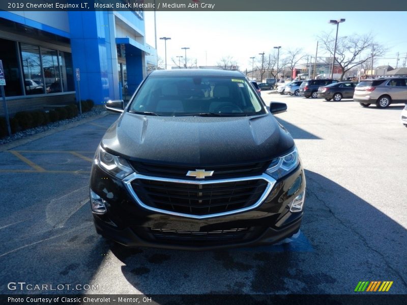 Mosaic Black Metallic / Medium Ash Gray 2019 Chevrolet Equinox LT
