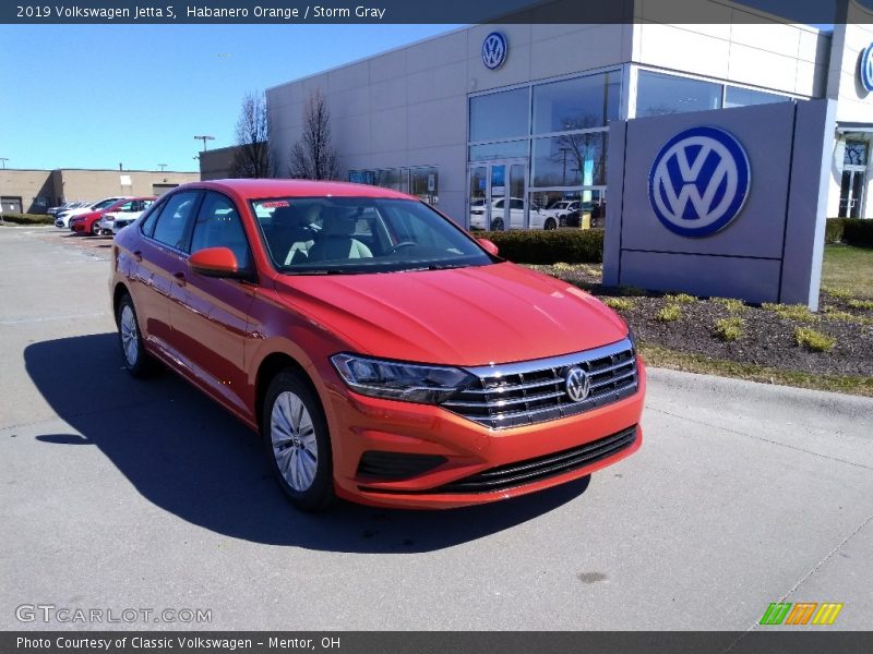 Habanero Orange / Storm Gray 2019 Volkswagen Jetta S