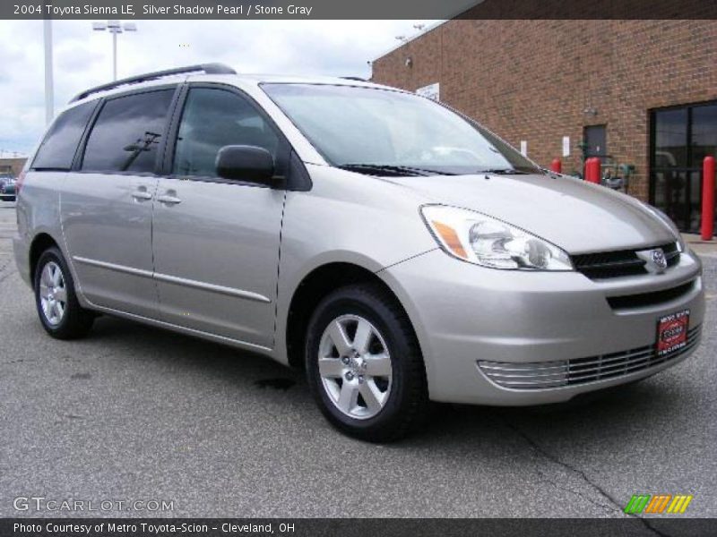 Silver Shadow Pearl / Stone Gray 2004 Toyota Sienna LE