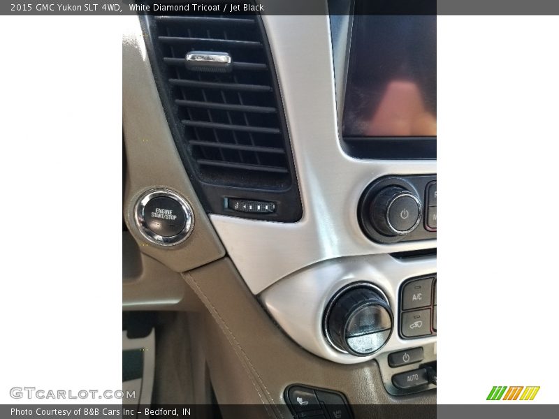 White Diamond Tricoat / Jet Black 2015 GMC Yukon SLT 4WD