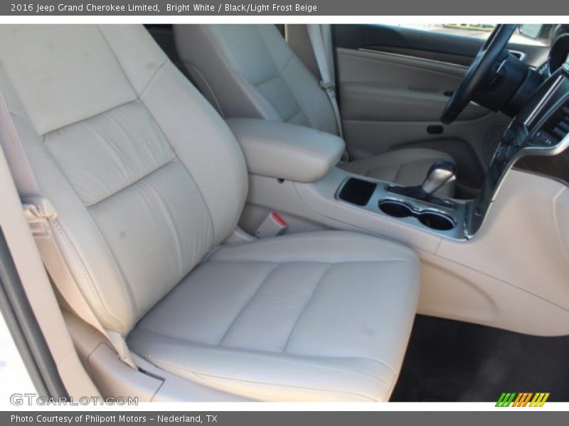 Bright White / Black/Light Frost Beige 2016 Jeep Grand Cherokee Limited