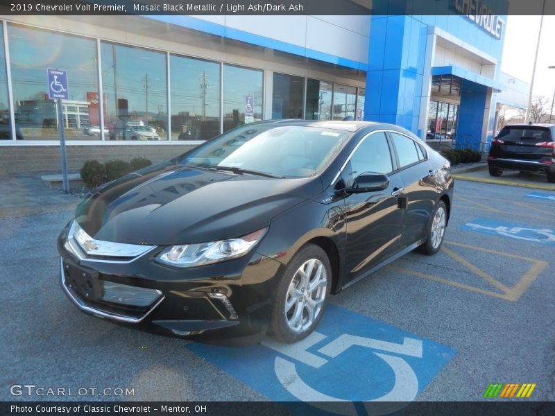 Mosaic Black Metallic / Light Ash/Dark Ash 2019 Chevrolet Volt Premier