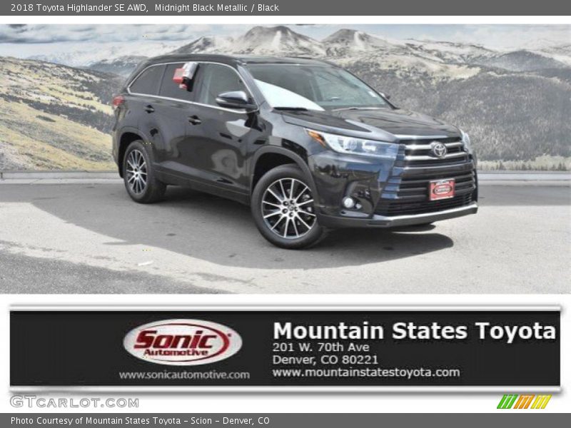 Midnight Black Metallic / Black 2018 Toyota Highlander SE AWD
