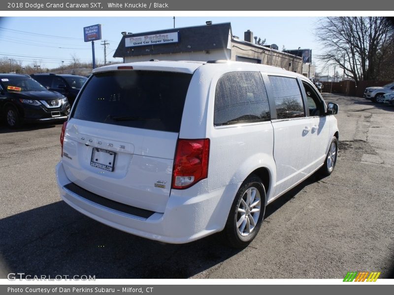 White Knuckle / Black 2018 Dodge Grand Caravan SXT