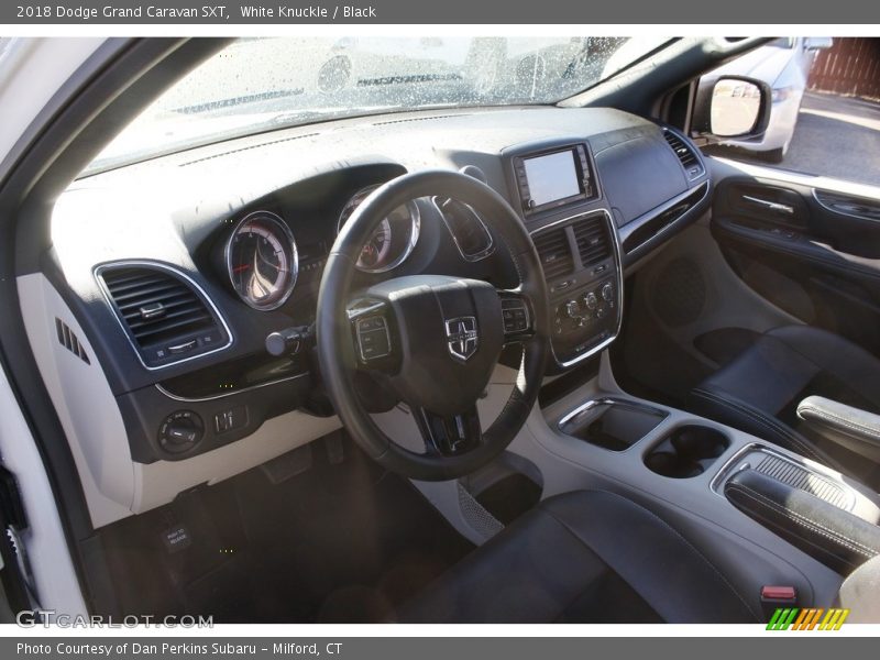 White Knuckle / Black 2018 Dodge Grand Caravan SXT