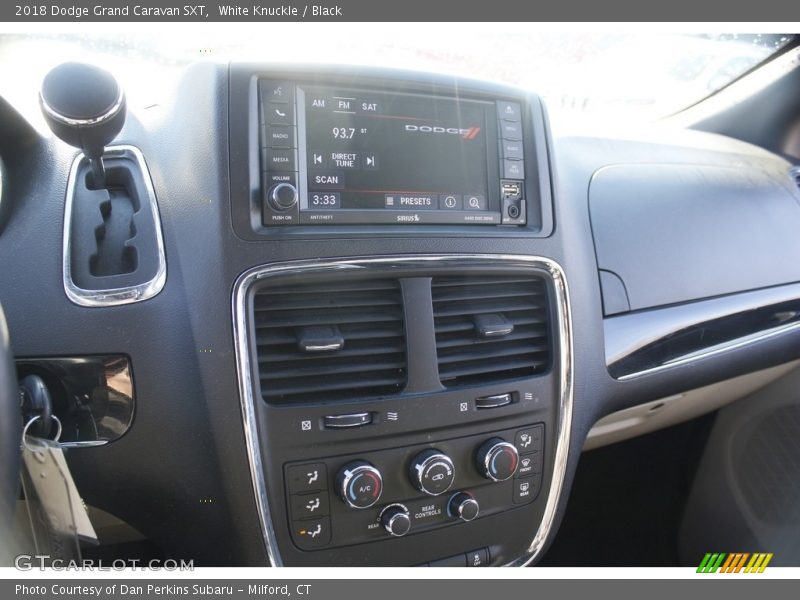 White Knuckle / Black 2018 Dodge Grand Caravan SXT