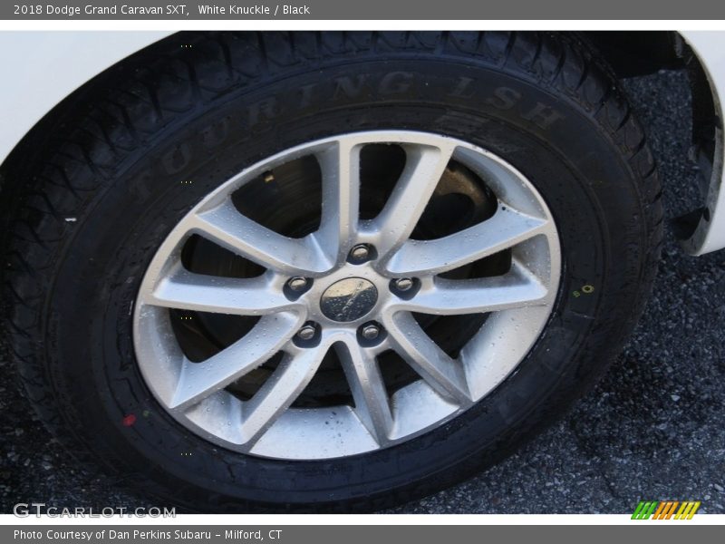 White Knuckle / Black 2018 Dodge Grand Caravan SXT