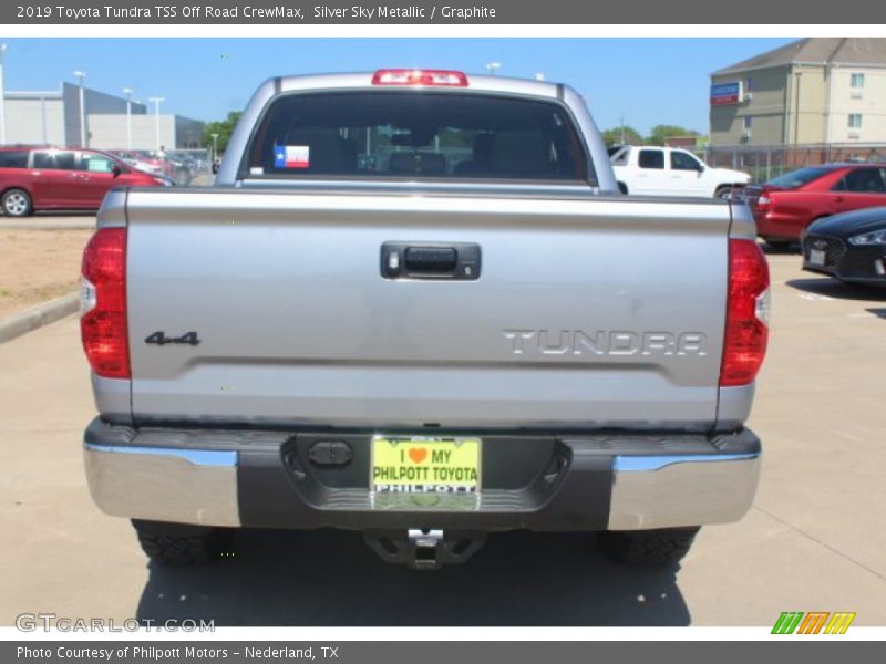 Silver Sky Metallic / Graphite 2019 Toyota Tundra TSS Off Road CrewMax