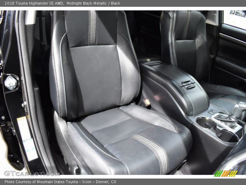 Midnight Black Metallic / Black 2018 Toyota Highlander SE AWD