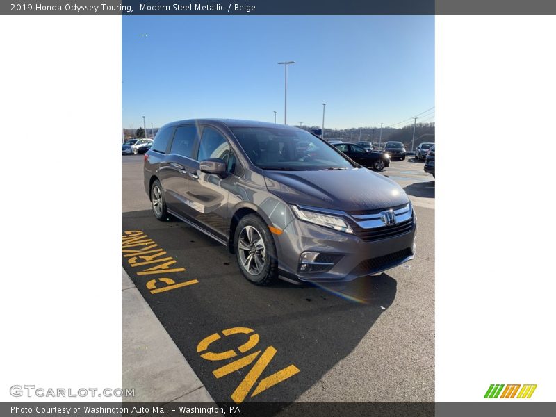 Modern Steel Metallic / Beige 2019 Honda Odyssey Touring