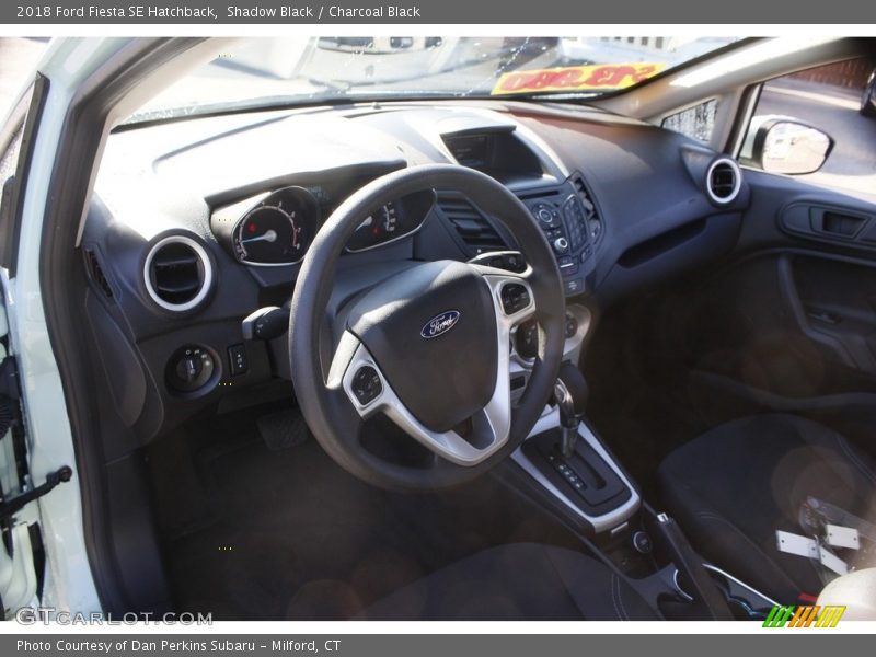 Shadow Black / Charcoal Black 2018 Ford Fiesta SE Hatchback