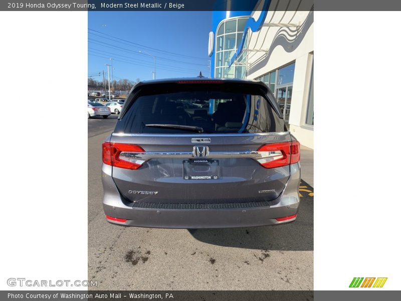 Modern Steel Metallic / Beige 2019 Honda Odyssey Touring