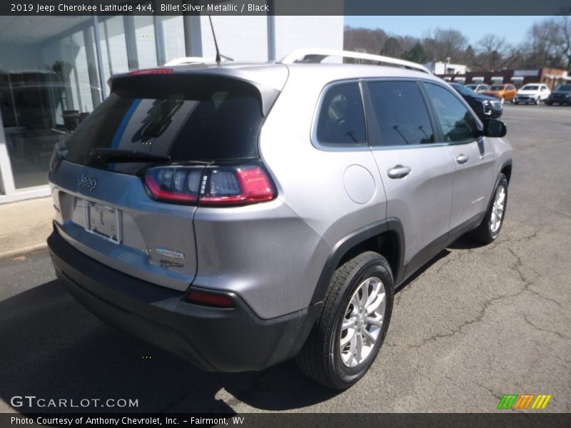 Billet Silver Metallic / Black 2019 Jeep Cherokee Latitude 4x4