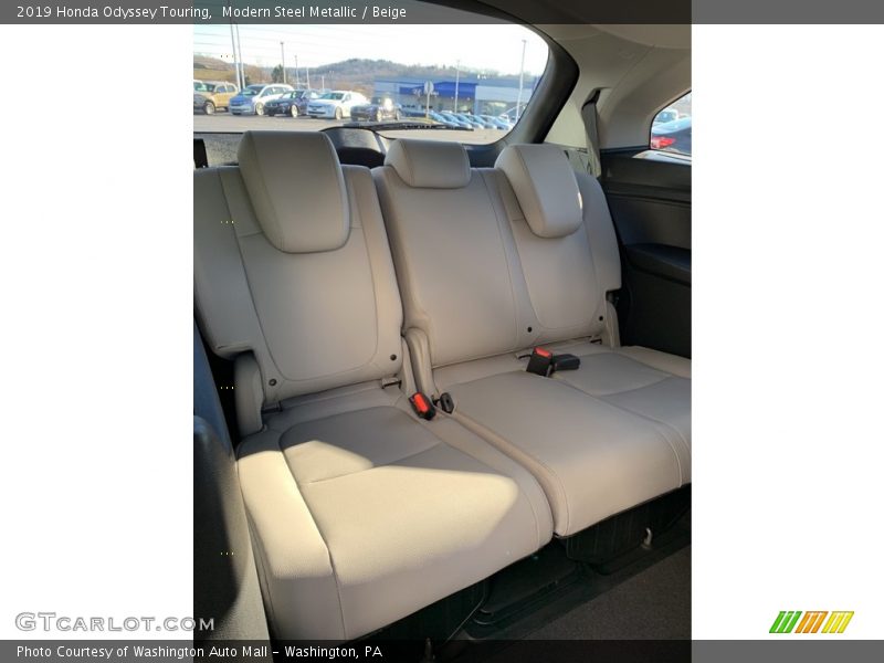 Modern Steel Metallic / Beige 2019 Honda Odyssey Touring