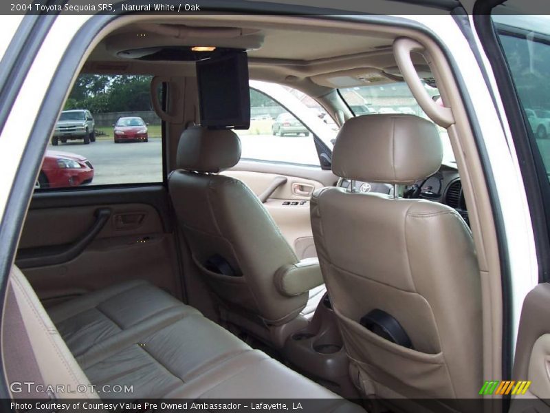 Natural White / Oak 2004 Toyota Sequoia SR5