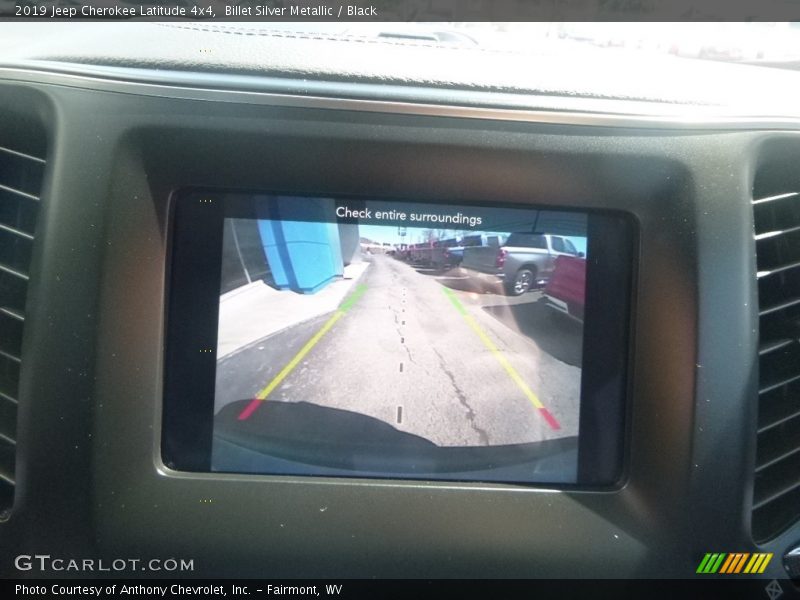 Billet Silver Metallic / Black 2019 Jeep Cherokee Latitude 4x4