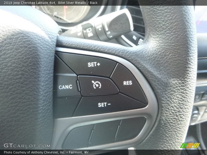 Billet Silver Metallic / Black 2019 Jeep Cherokee Latitude 4x4